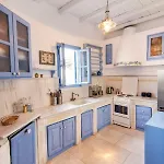 Semesterbostad Tina *