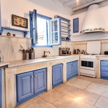 بيت للعطل Tina